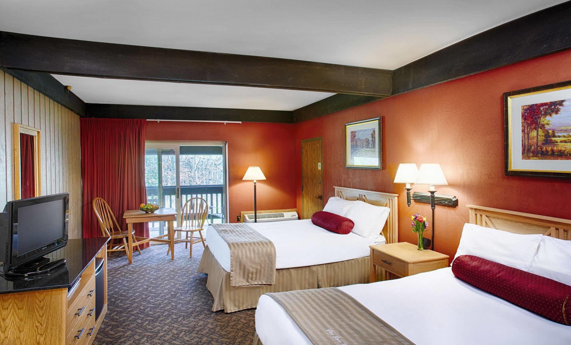 Mohican Lodge And Conference Center Perrysville Екстер'єр фото