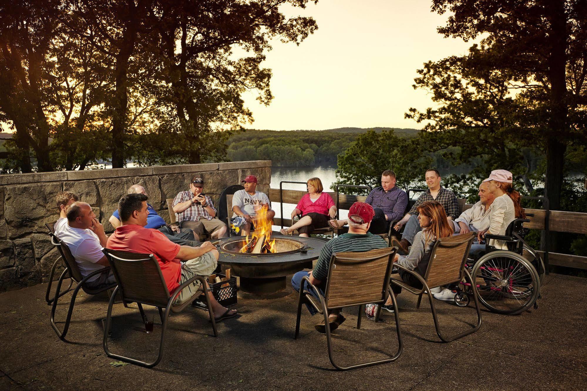 Mohican Lodge And Conference Center Perrysville Екстер'єр фото