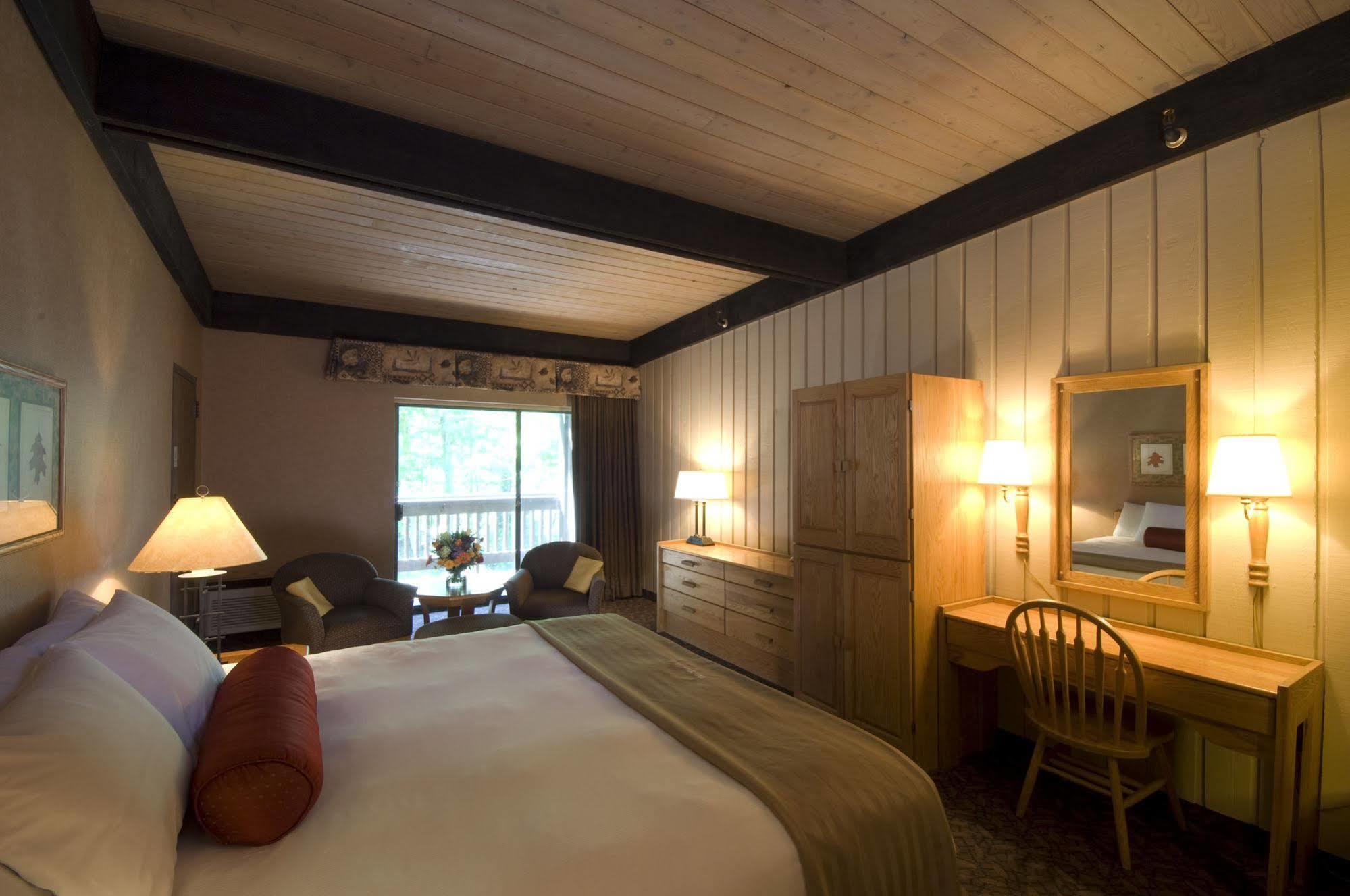 Mohican Lodge And Conference Center Perrysville Екстер'єр фото