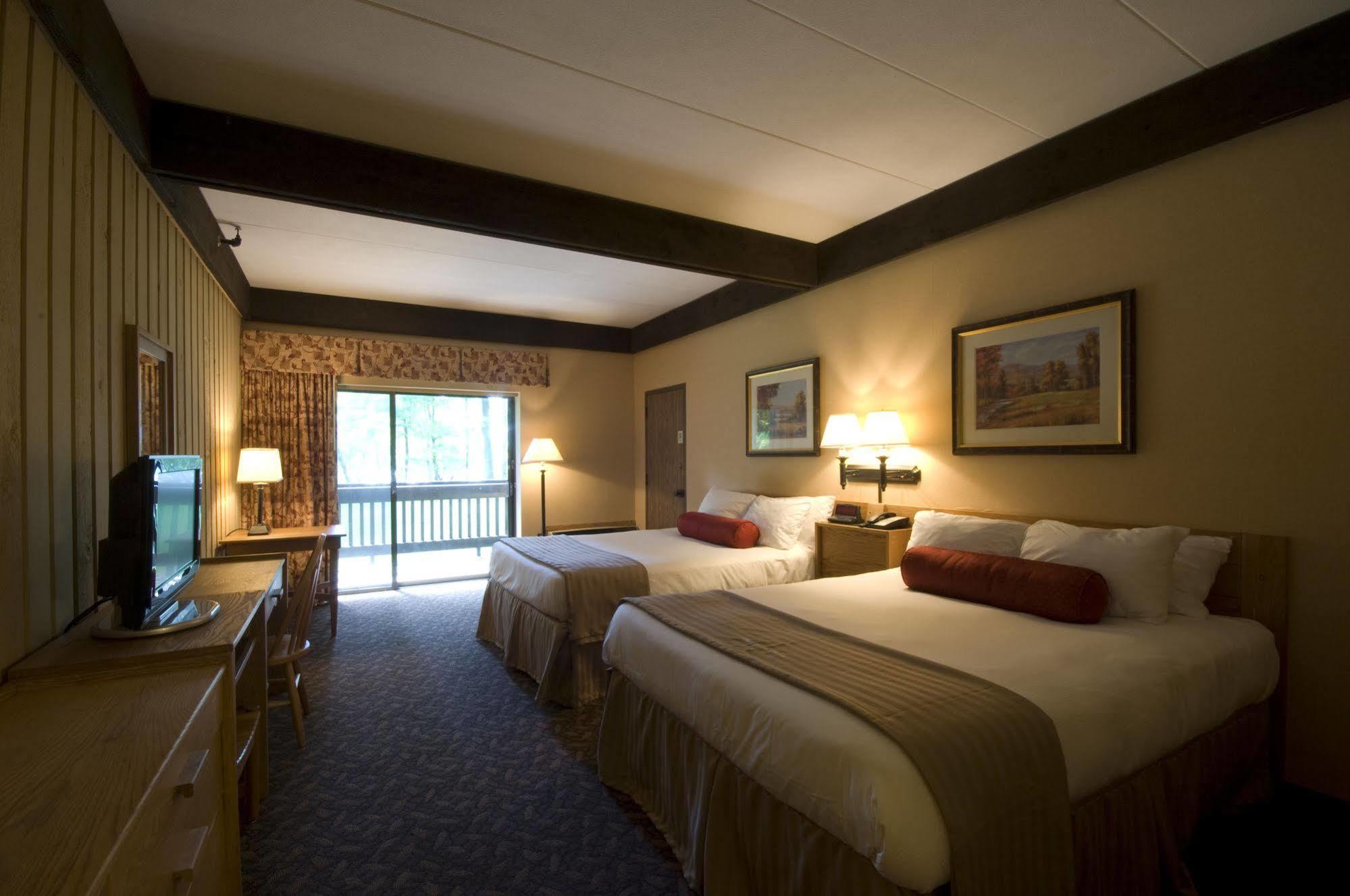 Mohican Lodge And Conference Center Perrysville Екстер'єр фото